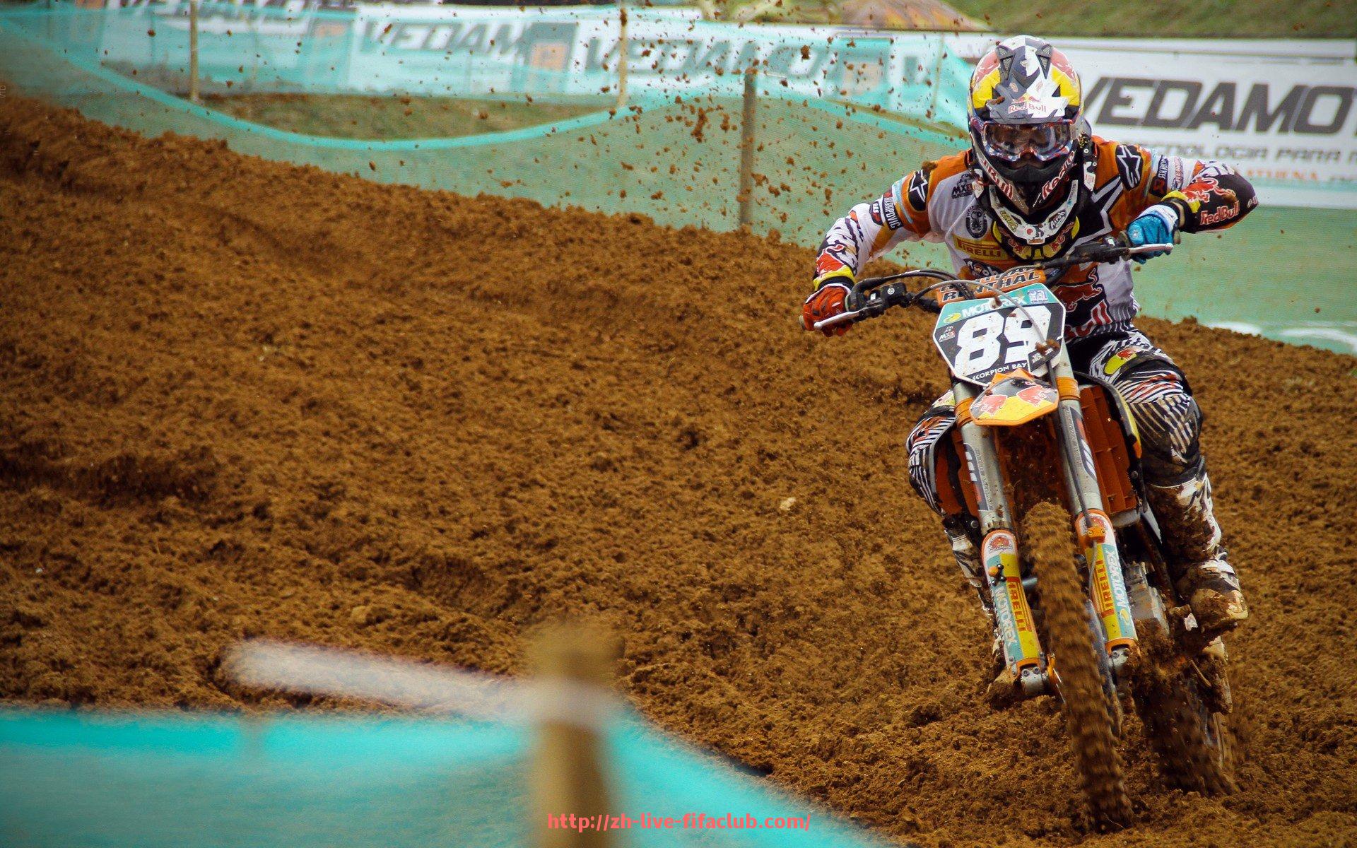 世俱杯直播-英超水晶宫队球员大名单及新赛季阵容预测